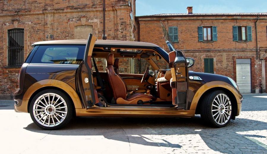  Mini Cooper Clubman Chateau 2009 года  (фото 12 из 16)